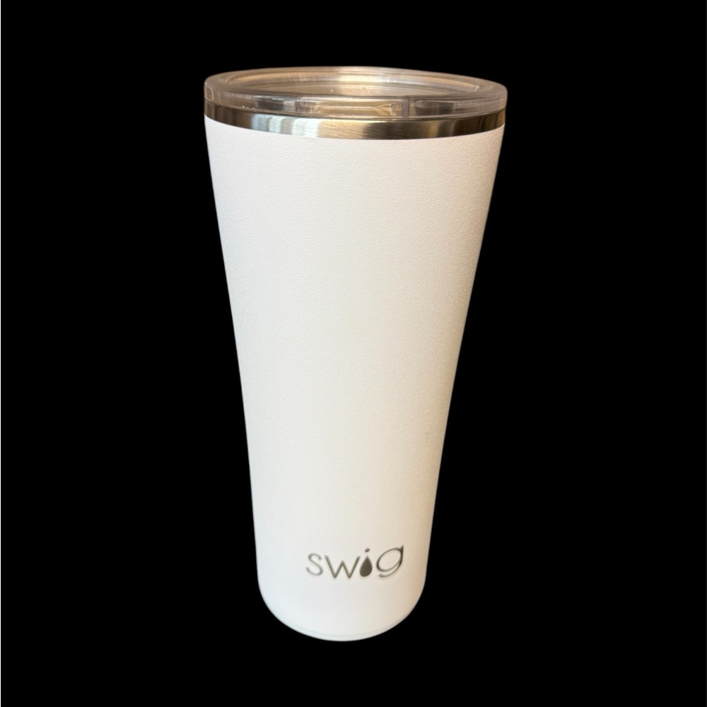 SWIG LIFE Community Coffee Matte White Tumbler 22 OZ